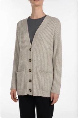 Gap Women's Tan Merino Wool V-Neck Cardigan M Button Front Ribbed Pockets EXC
